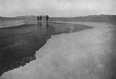 SWINGING AN ICE-CAKE ACROSS A LEAD TO FORM AN IMPROMPTU BRIDGE